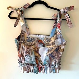 Romantic cropped tank top with bow straps